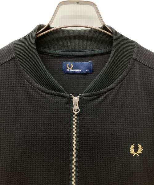 FRED PERRY（フレッドペリー）FRED PERRY (フレッドペリー) トラックジャケット ブラック サイズ:XSの古着・服飾アイテム