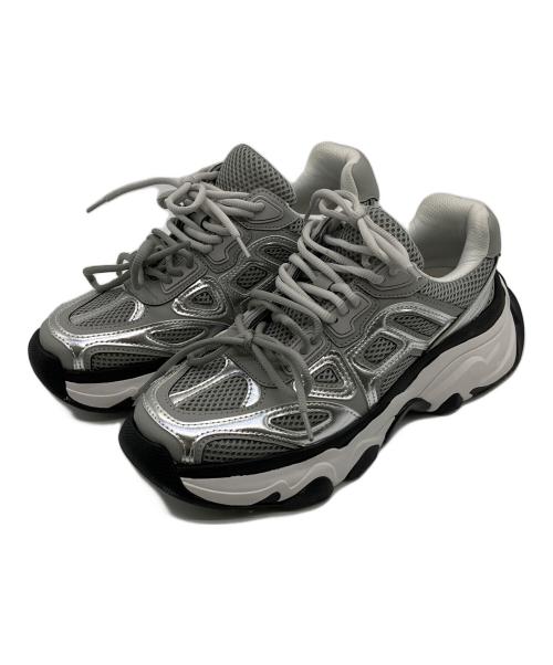 CHARLES & KEITH（チャールズアンドキース）CHARLES & KEITH (チャールズアンドキース) チャンキースニーカー グレー サイズ:38の古着・服飾アイテム