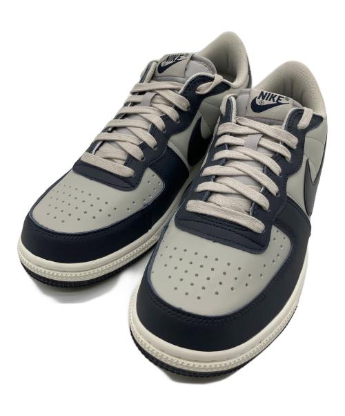 NIKE（ナイキ）NIKE (ナイキ) スニーカー グレー×ネイビー サイズ:27の古着・服飾アイテム