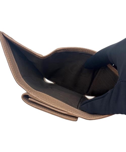 GUCCI（グッチ）GUCCI (グッチ) 3つ折り財布 ベージュの古着・服飾アイテム