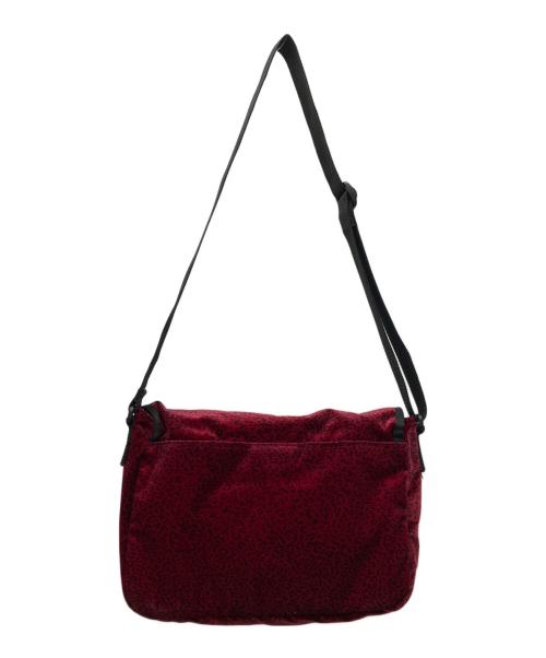 SUPREME（シュプリーム）Supreme (シュプリーム) ショルダーバッグ レッドの古着・服飾アイテム