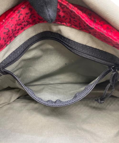 SUPREME（シュプリーム）Supreme (シュプリーム) ショルダーバッグ レッドの古着・服飾アイテム