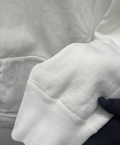 SUPREME（シュプリーム）Supreme (シュプリーム) プルオーバーパーカー ホワイト サイズ:Largeの古着・服飾アイテム