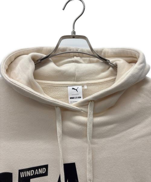 PUMA（プーマ）PUMA (プーマ) WIND AND SEA (ウィンダンシー) パーカー ベージュ サイズ:Ｌの古着・服飾アイテム
