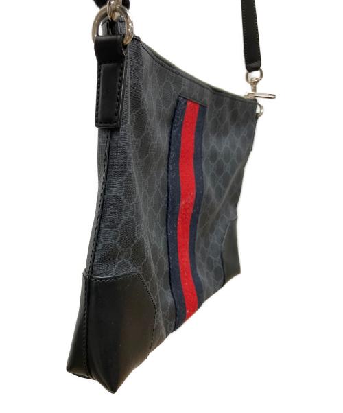 GUCCI（グッチ）GUCCI (グッチ) ショルダーバッグ　GGスプリーム ブラックの古着・服飾アイテム