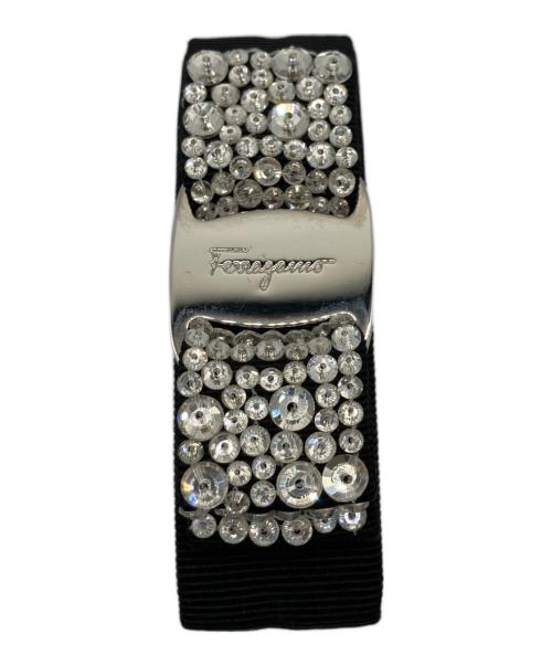 Ferragamo（フェラガモ）Ferragamo (フェラガモ) リボンバレッタ シルバー×ブラックの古着・服飾アイテム