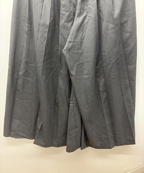 NOT CONVENTIONAL（ノットコンベンショナル）NOT CONVENTIONAL (ノットコンベンショナル) プリーツパンツ ブラック サイズ:1の古着・服飾アイテム