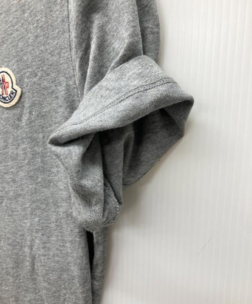 MONCLER（モンクレール）MONCLER (モンクレール) 半袖カットソー グレー サイズ:XSの古着・服飾アイテム