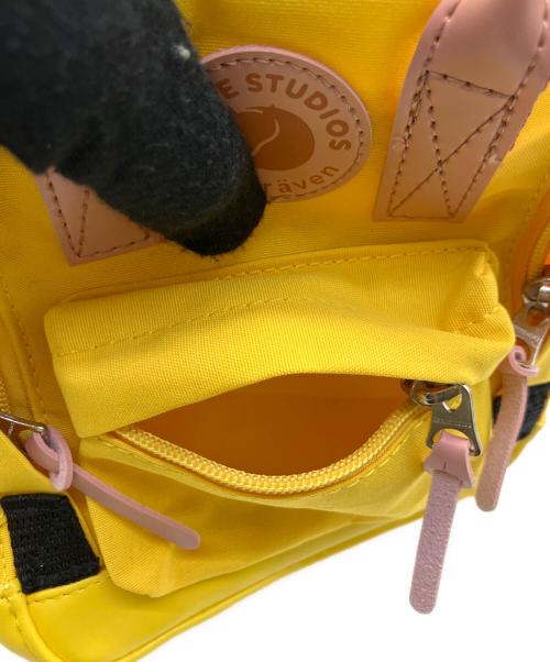 Acne studios（アクネ ストゥディオズ）ACNE STUDIOS (アクネ ストゥディオズ) FJALLRAVEN (フェールラーベン) ショルダーバッグ ピンク×イエローの古着・服飾アイテム