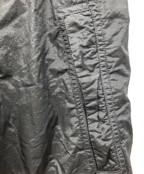 STONE ISLAND（ストーンアイランド）STONE ISLAND (ストーンアイランド) NYLON METAL RIPSTOP PANTS ブラック サイズ:Ｍの古着・服飾アイテム
