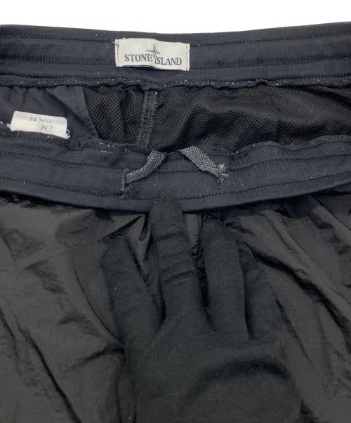 STONE ISLAND（ストーンアイランド）STONE ISLAND (ストーンアイランド) NYLON METAL RIPSTOP PANTS ブラック サイズ:Ｍの古着・服飾アイテム