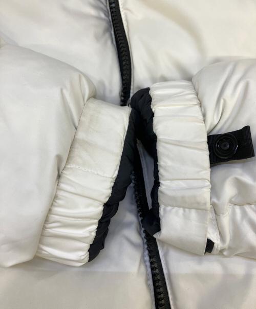 THE NORTH FACE（ザ ノース フェイス）THE NORTH FACE (ザ ノース フェイス) ダウンジャケット ホワイト サイズ:Mの古着・服飾アイテム
