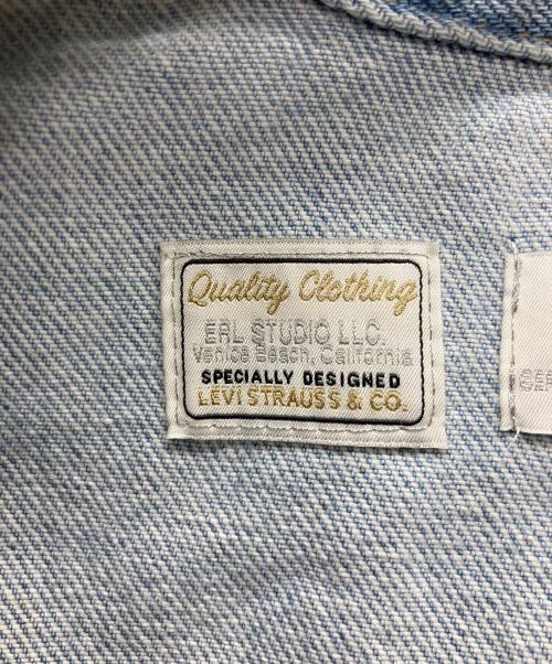 ERL（イーアールエル）ERL (イーアールエル) LEVI'S (リーバイス) デニムシャツ スカイブルー サイズ:XSの古着・服飾アイテム