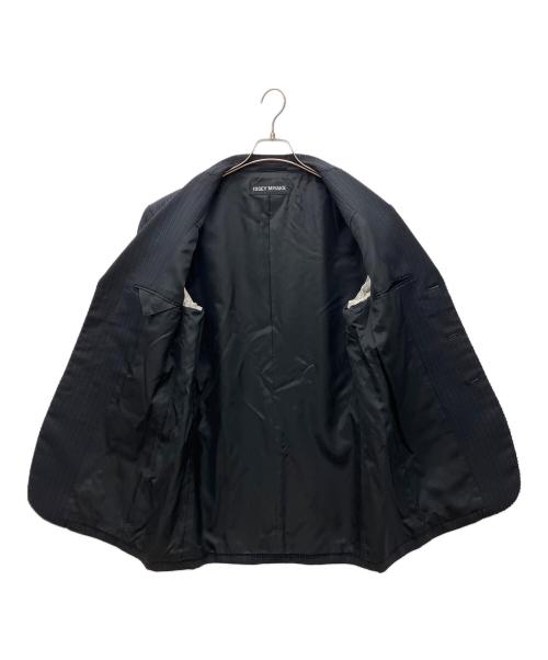 ISSEY MIYAKE（イッセイミヤケ）ISSEY MIYAKE (イッセイミヤケ) セットアップスーツ ブラック サイズ:3の古着・服飾アイテム
