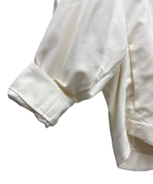 ebure（エブール）ebure (エブール) ノーカラージャケット アイボリー サイズ:36の古着・服飾アイテム