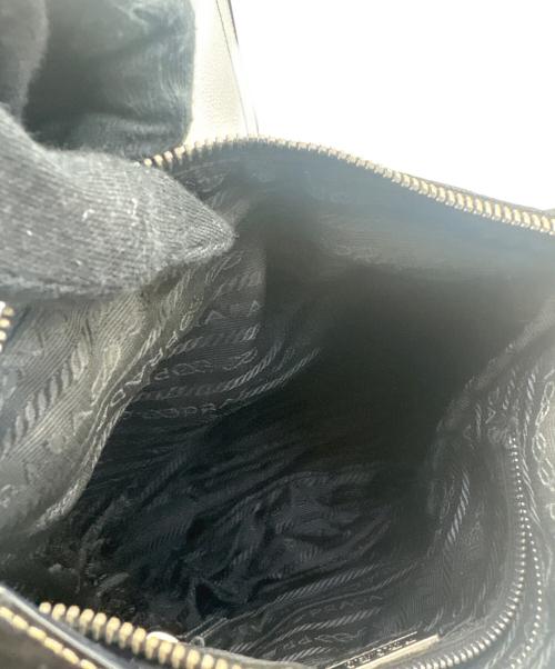 PRADA（プラダ）PRADA (プラダ) ショルダーバッグ ブラックの古着・服飾アイテム