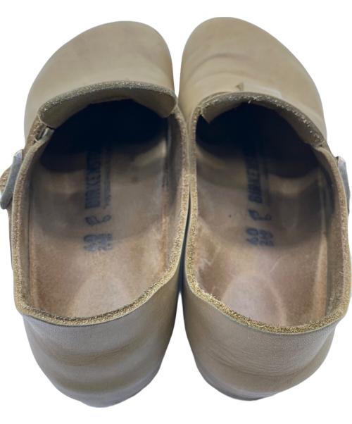 BIRKENSTOCK（ビルケンシュトック）BIRKENSTOCK (ビルケンシュトック) スリッポン ベージュ サイズ:26の古着・服飾アイテム