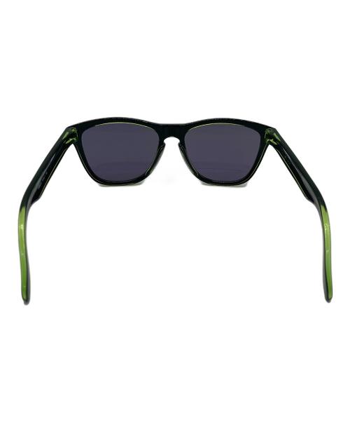 OAKLEY（オークリー）OAKLEY (オークリー) サングラス グリーンの古着・服飾アイテム