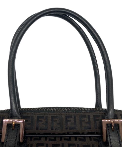 FENDI（フェンディ）FENDI (フェンディ) ハンドバッグ ブラウン×ブラックの古着・服飾アイテム