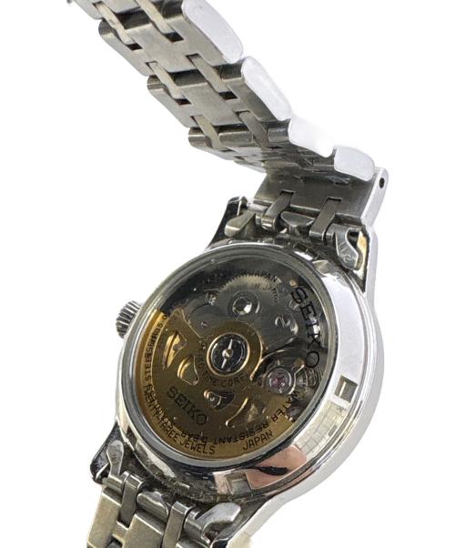 SEIKO（セイコー）SEIKO (セイコー) 腕時計 ホワイトの古着・服飾アイテム