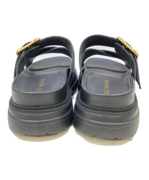 COLE HAAN（コールハーン）COLE HAAN (コールハーン) サンダル ゴールド×ブラック サイズ:6　1/2の古着・服飾アイテム