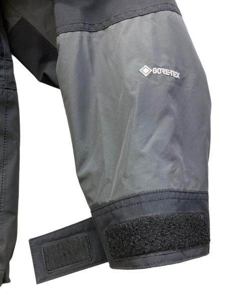 THE NORTH FACE（ザ ノース フェイス）THE NORTH FACE (ザ ノース フェイス) マウンテンパーカー グレー×ブラック サイズ:Lの古着・服飾アイテム