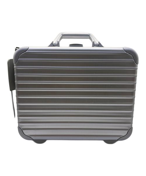 RIMOWA（リモワ）RIMOWA (リモワ) アタッシュケース シルバーの古着・服飾アイテム
