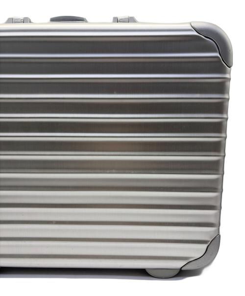 RIMOWA（リモワ）RIMOWA (リモワ) アタッシュケース シルバーの古着・服飾アイテム