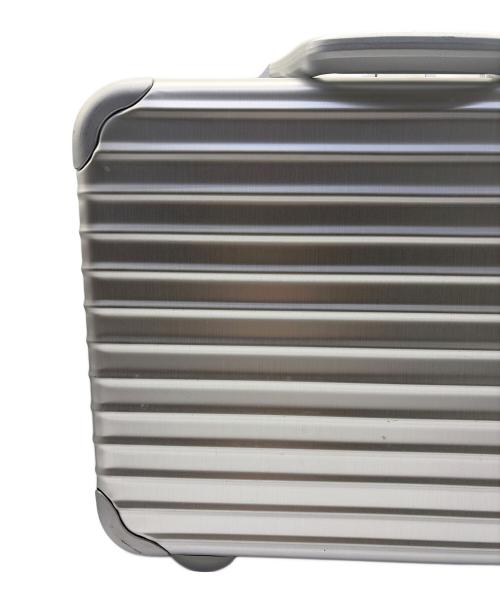 RIMOWA（リモワ）RIMOWA (リモワ) アタッシュケース シルバーの古着・服飾アイテム