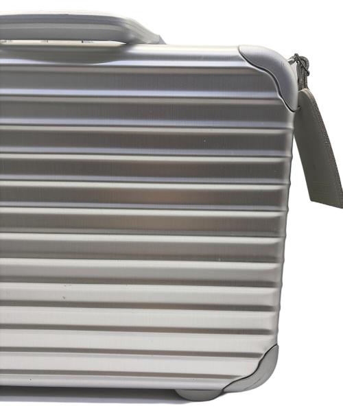 RIMOWA（リモワ）RIMOWA (リモワ) アタッシュケース シルバーの古着・服飾アイテム