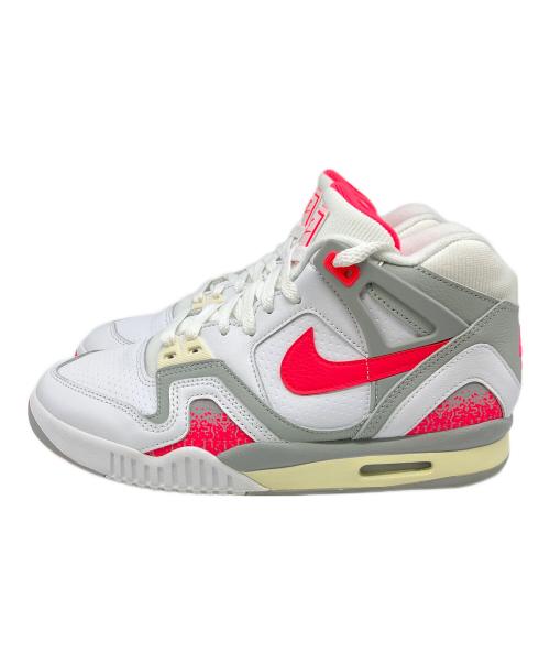 NIKE（ナイキ）NIKE (ナイキ) スニーカー ホワイト×ピンク サイズ:27の古着・服飾アイテム