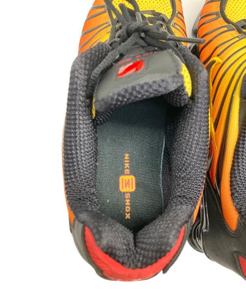 NIKE（ナイキ）NIKE (ナイキ) ローカットスニーカー オレンジ×ブラック サイズ:26.5cmの古着・服飾アイテム