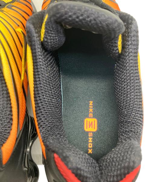 NIKE（ナイキ）NIKE (ナイキ) ローカットスニーカー オレンジ×ブラック サイズ:26.5cmの古着・服飾アイテム