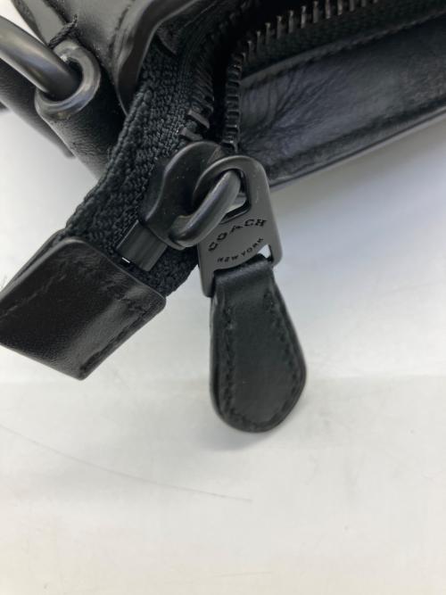 COACH（コーチ）COACH (コーチ) ショルダーバッグ ブラックの古着・服飾アイテム