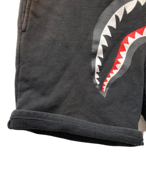 A BATHING APE（アベイシングエイプ）A BATHING APE (アベイシングエイプ) ハーフパンツ ブラック サイズ:ＸＬの古着・服飾アイテム
