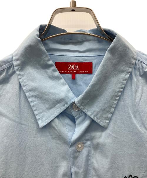 ZARA（ザラ）ZARA (ザラ) Harry Lambert (ハリー・ランバート) 刺繍入り長袖シャツ ライトブルー サイズ:XLの古着・服飾アイテム