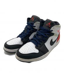 NIKE（ナイキ）の古着「ミッドカットスニーカー」｜ホワイト×ブラック×グリーン×レッド