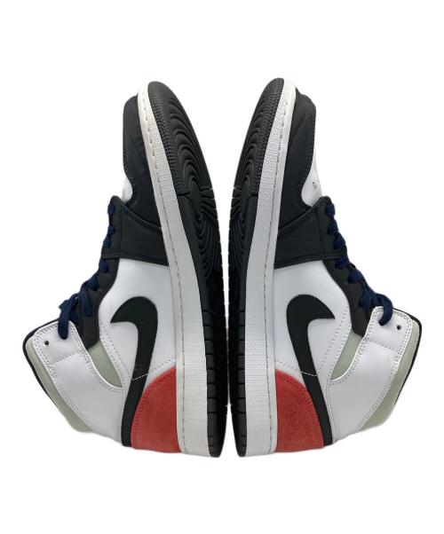 NIKE（ナイキ）NIKE (ナイキ) ミッドカットスニーカー ホワイト×ブラック×グリーン×レッド サイズ:28.5cmの古着・服飾アイテム