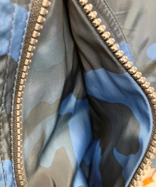 COACH（コーチ）COACH (コーチ) ナイロンジャケット ブルー×ネイビー サイズ:Ｍの古着・服飾アイテム