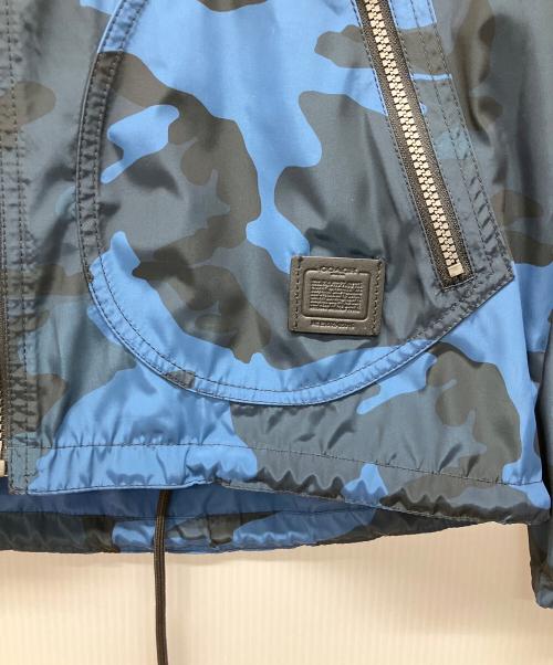 COACH（コーチ）COACH (コーチ) ナイロンジャケット ブルー×ネイビー サイズ:Ｍの古着・服飾アイテム