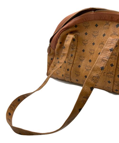 MCM（エムシーエム）MCM (エムシーエム) ショルダーバッグ ブラウンの古着・服飾アイテム