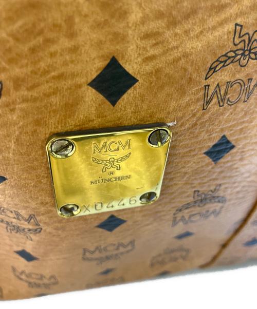 MCM（エムシーエム）MCM (エムシーエム) ショルダーバッグ ブラウンの古着・服飾アイテム