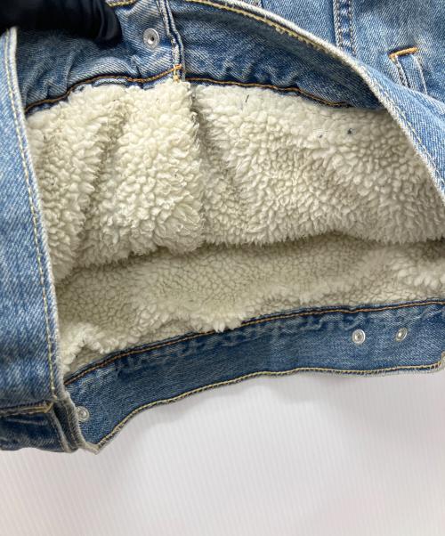 LEVI'S（リーバイス）LEVI'S (リーバイス) デニム裏ボアジャケット インディゴ サイズ:Mの古着・服飾アイテム