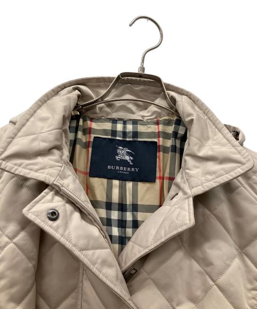 BURBERRY（バーバリー）BURBERRY (バーバリー) キルティング中綿コート ベージュ サイズ:SIZE 9の古着・服飾アイテム