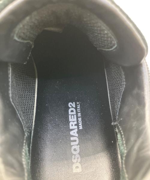DSQUARED2（ディースクエアード）DSQUARED2 (ディースクエアード) スニーカー ホワイト×ブラック サイズ:SIZE　42の古着・服飾アイテム
