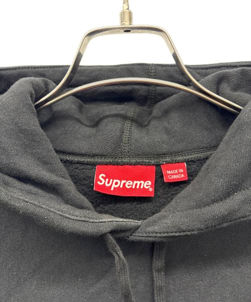 SUPREME（シュプリーム）Supreme (シュプリーム) プルオーバーパーカー ブラック サイズ:Ｍの古着・服飾アイテム