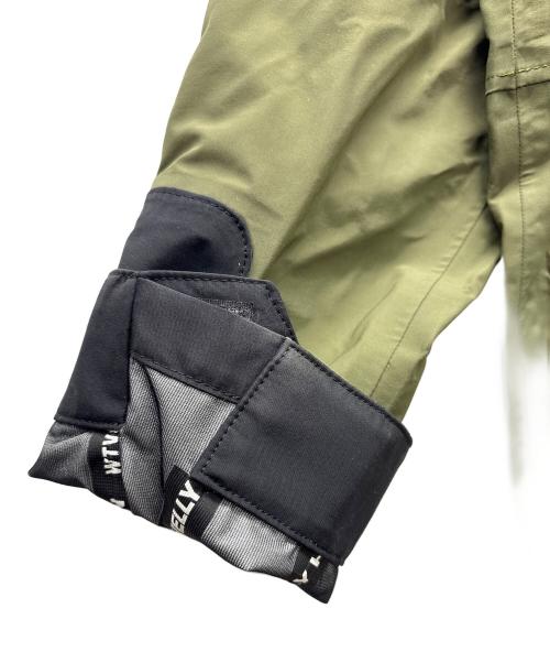 WTAPS（ダブルタップス）WTAPS (ダブルタップス) HELLY HANSEN (ヘリーハンセン) マウンテンパーカー オリーブ×ブラック サイズ:Ｍの古着・服飾アイテム