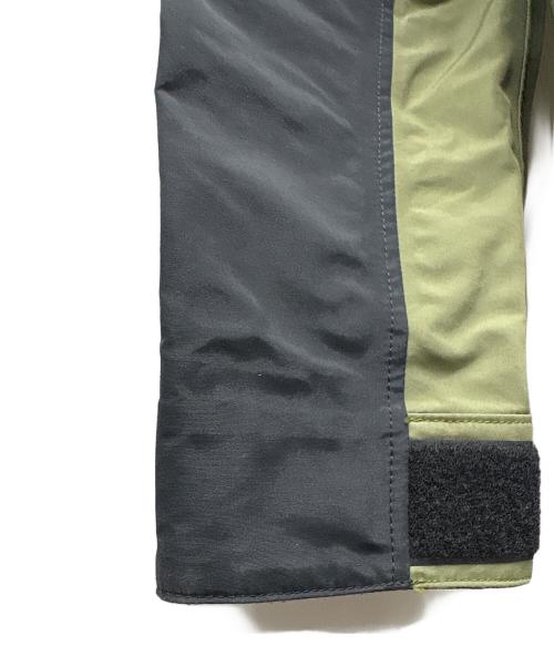 WTAPS（ダブルタップス）WTAPS (ダブルタップス) HELLY HANSEN (ヘリーハンセン) マウンテンパーカー オリーブ×ブラック サイズ:Ｍの古着・服飾アイテム