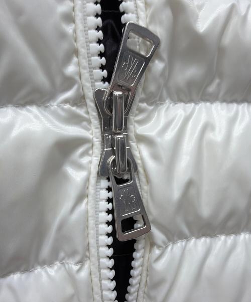 MONCLER（モンクレール）MONCLER (モンクレール) ダウンベスト ホワイト サイズ:１の古着・服飾アイテム