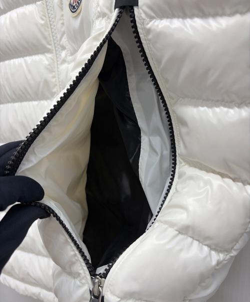 MONCLER（モンクレール）MONCLER (モンクレール) ダウンベスト ホワイト サイズ:１の古着・服飾アイテム
